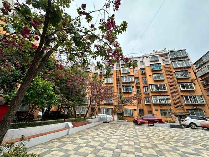 d9a3f57553f76292.jpg d9a3f57553f76292.jpg